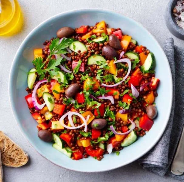 Salada de Lentilhas com Vinagrete de Limão e Coentro